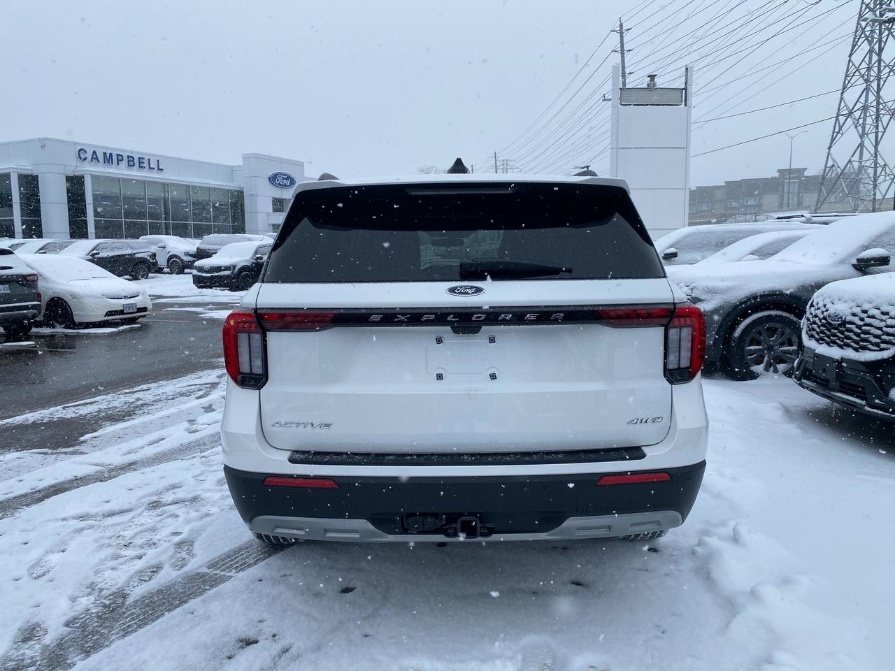 2026 Ford Explorer  Photo