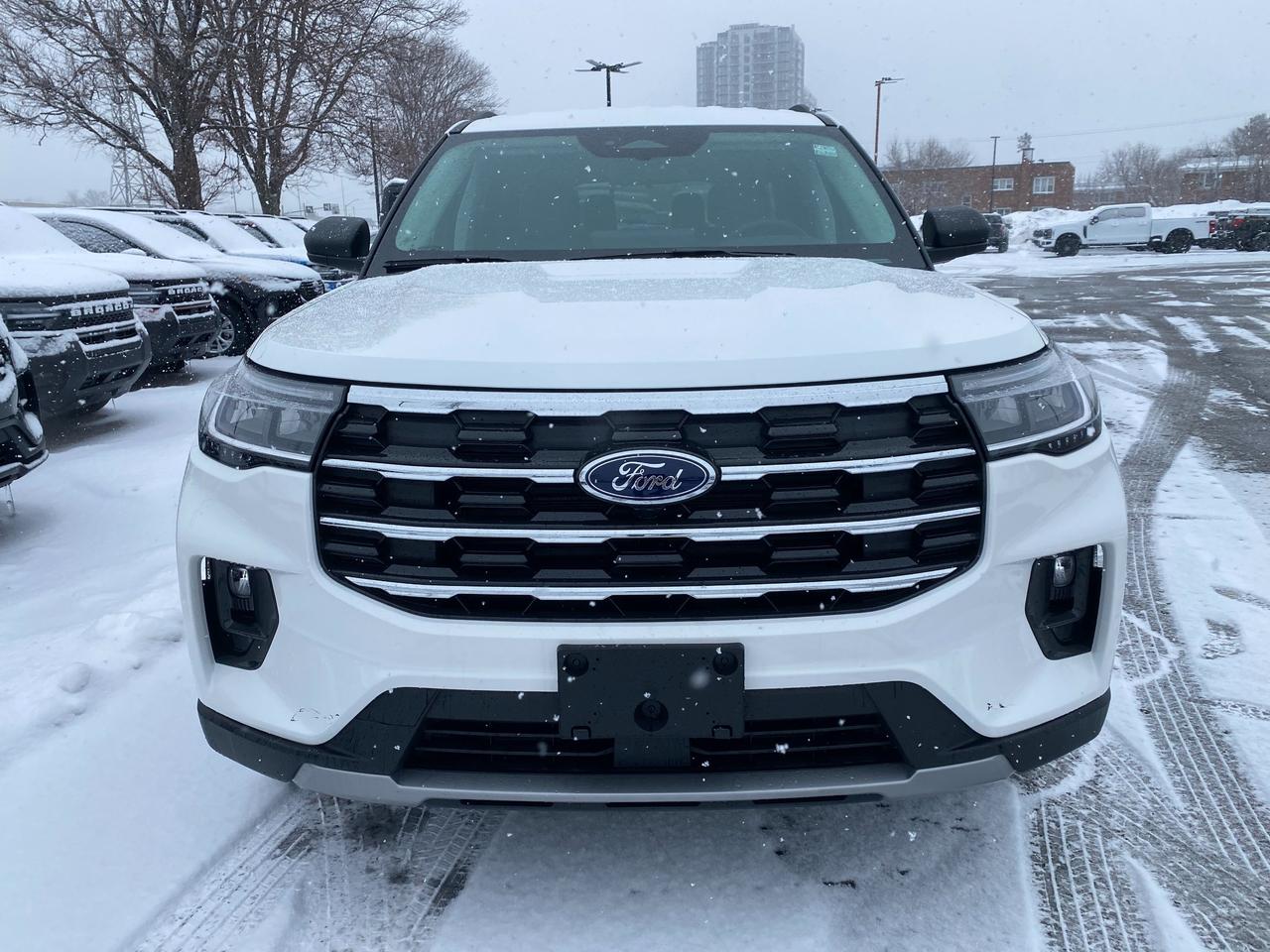 2026 Ford Explorer  Photo