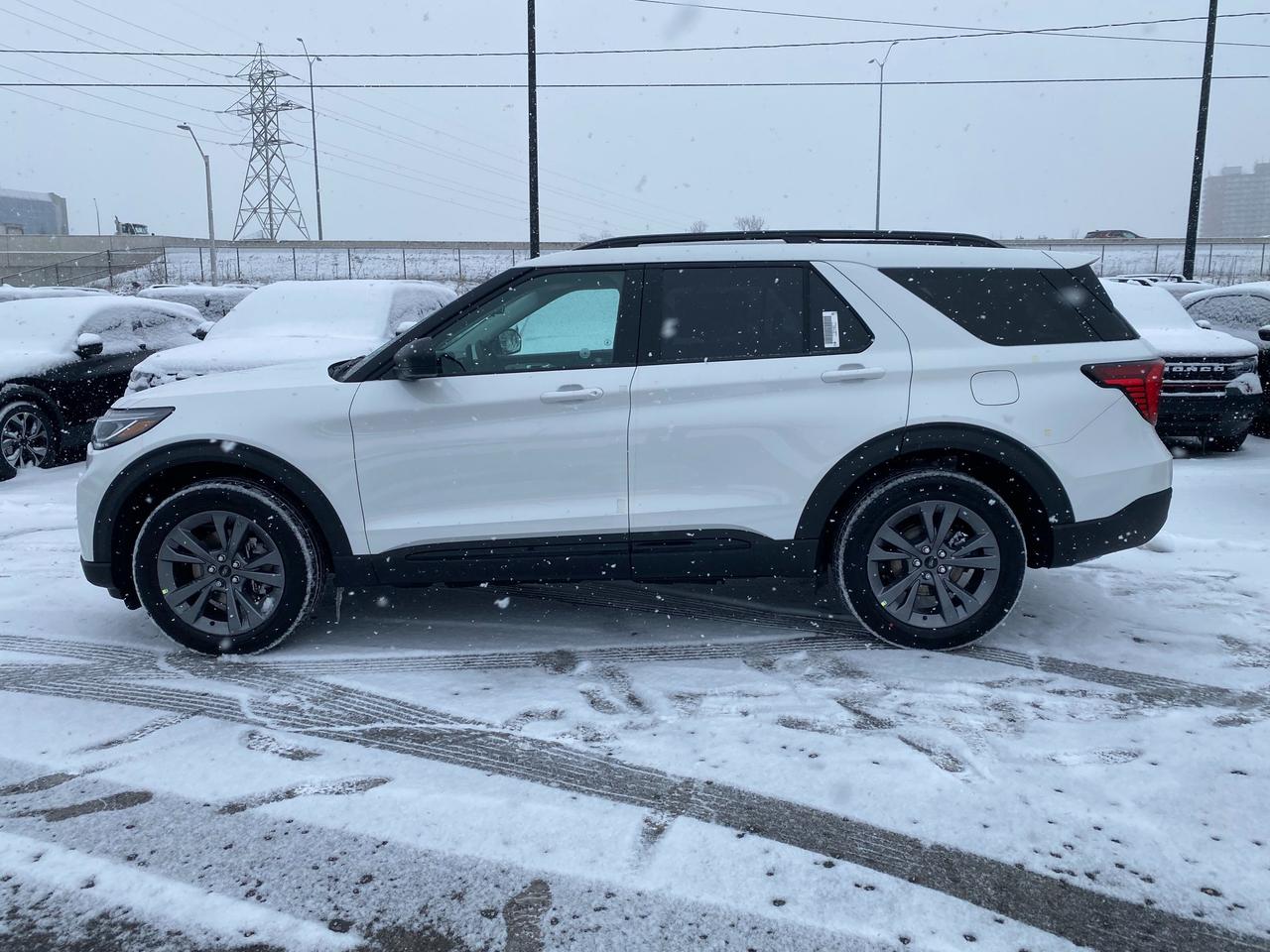 2026 Ford Explorer  Photo