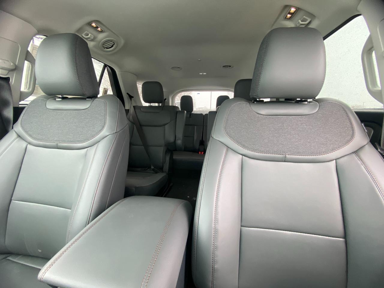 2026 Ford Explorer  Photo