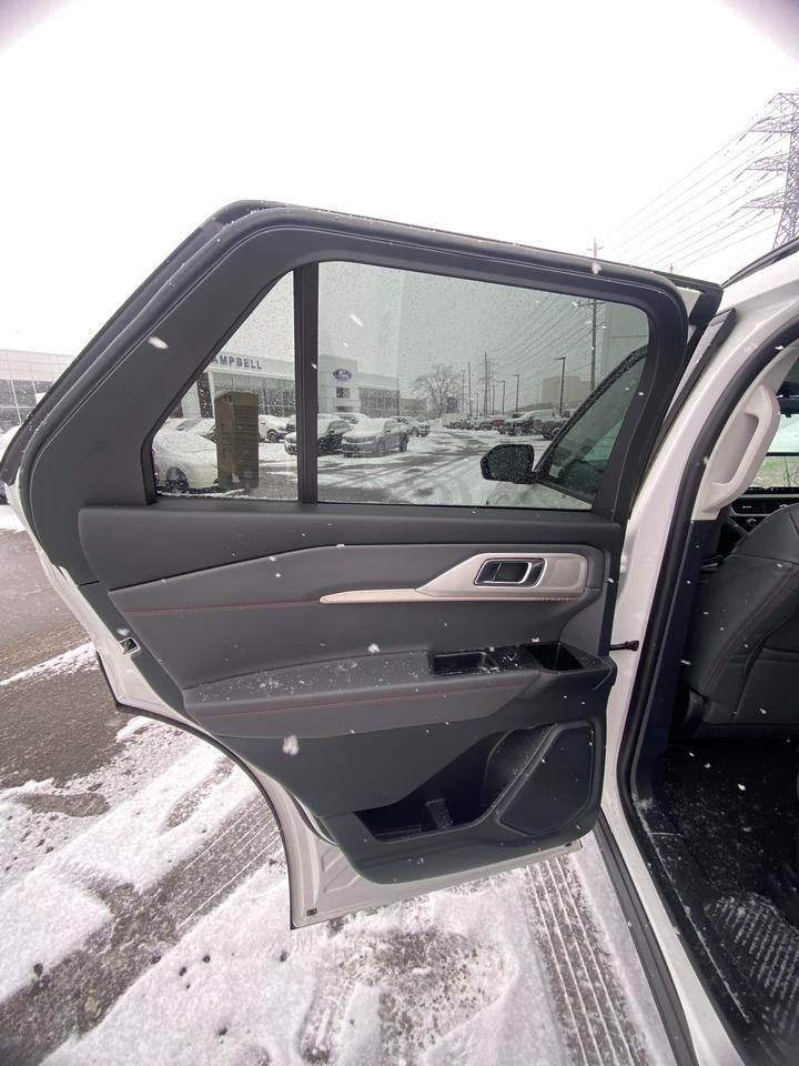 2026 Ford Explorer  Photo