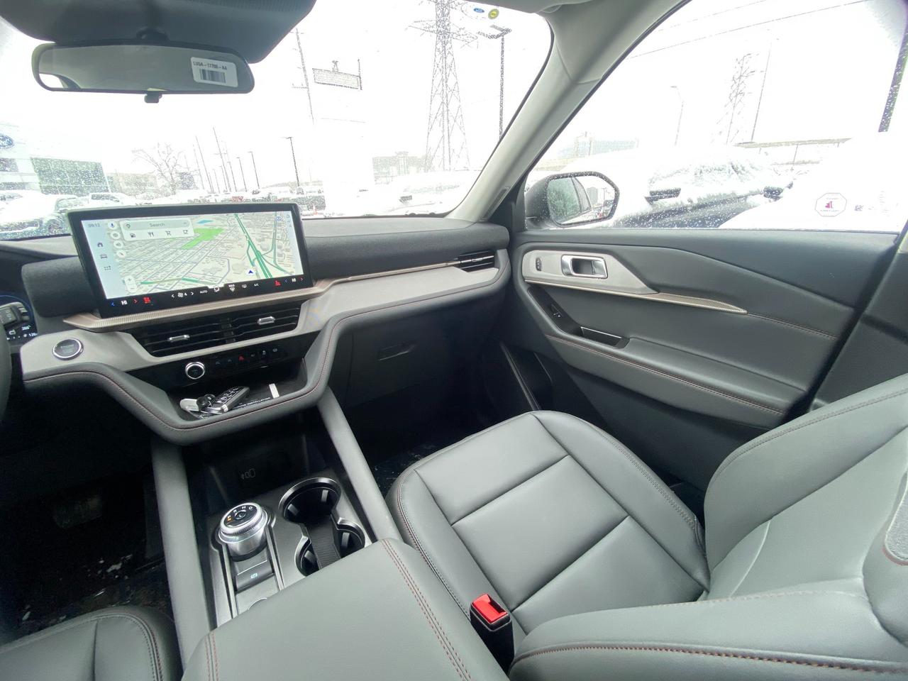 2026 Ford Explorer  Photo