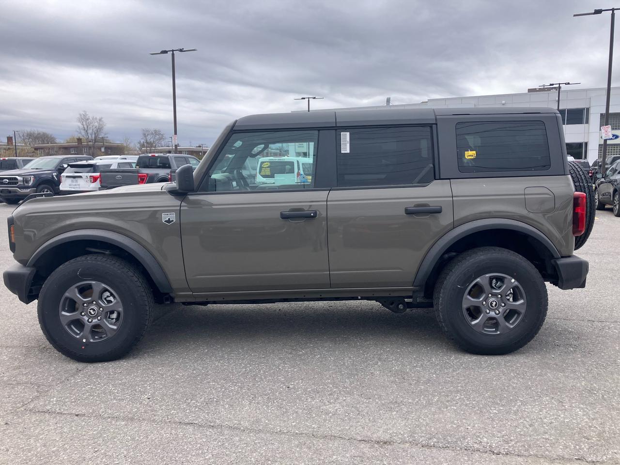 2026 Ford Bronco Big Bend 4dr 4x4 Photo