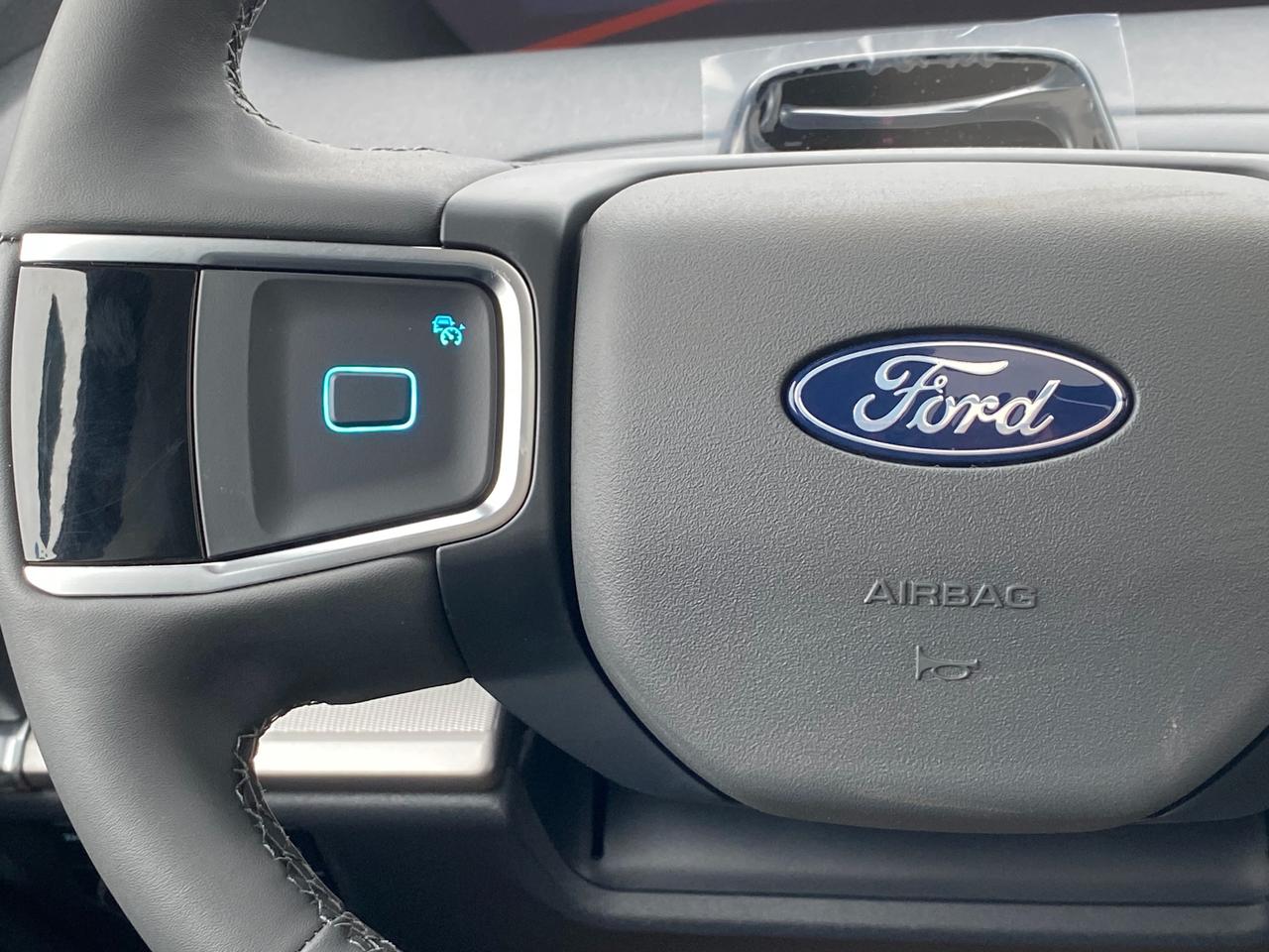 2026 Ford Expedition Max Active 4dr 4x4 Photo