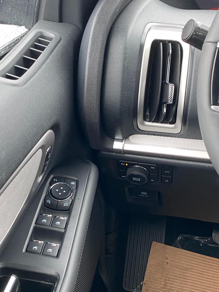 2026 Ford Expedition Max Active 4dr 4x4 Photo