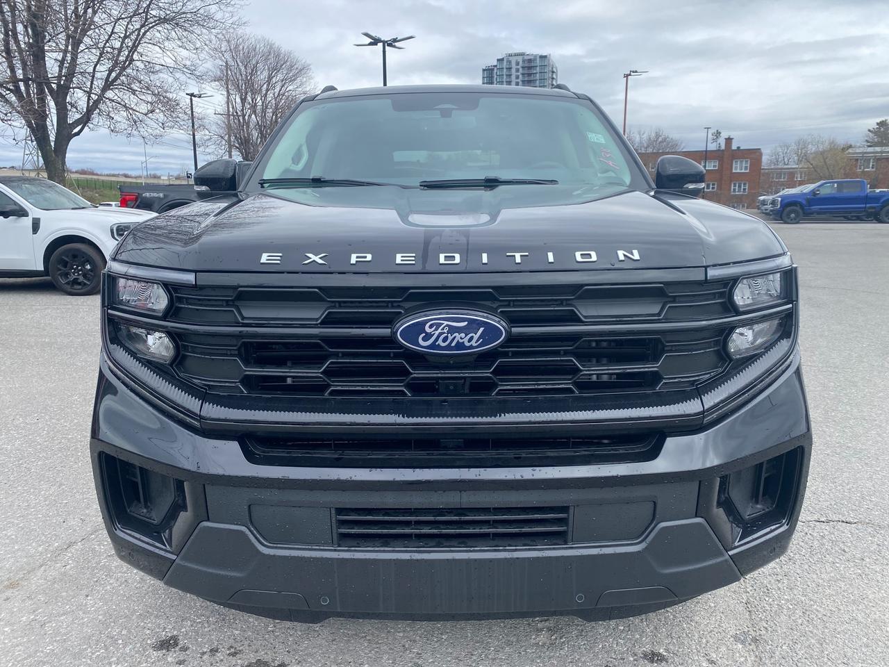 2026 Ford Expedition Max Active 4dr 4x4 Photo