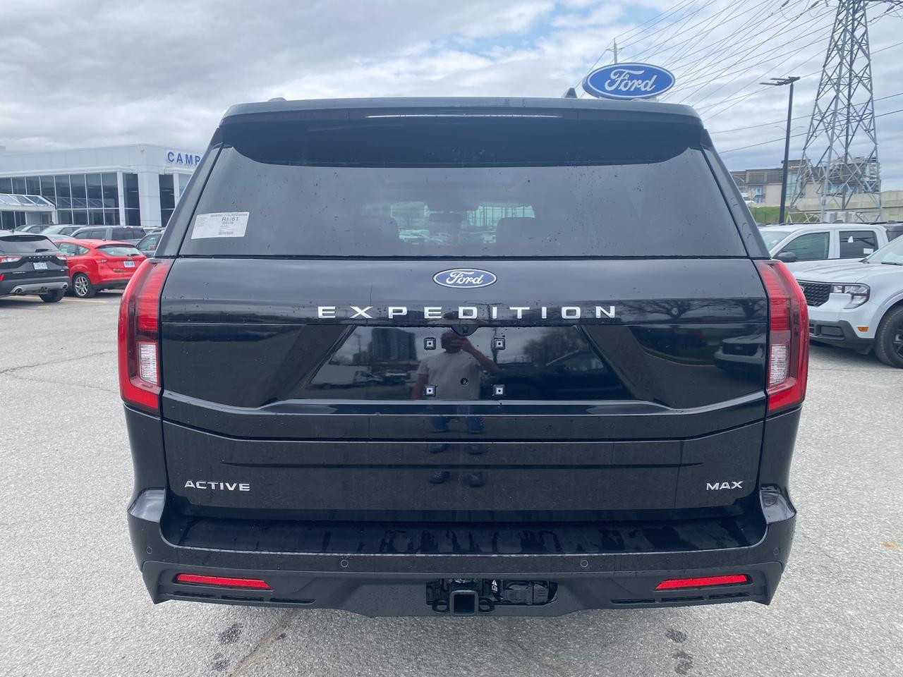 2026 Ford Expedition Max Active 4dr 4x4 Photo4