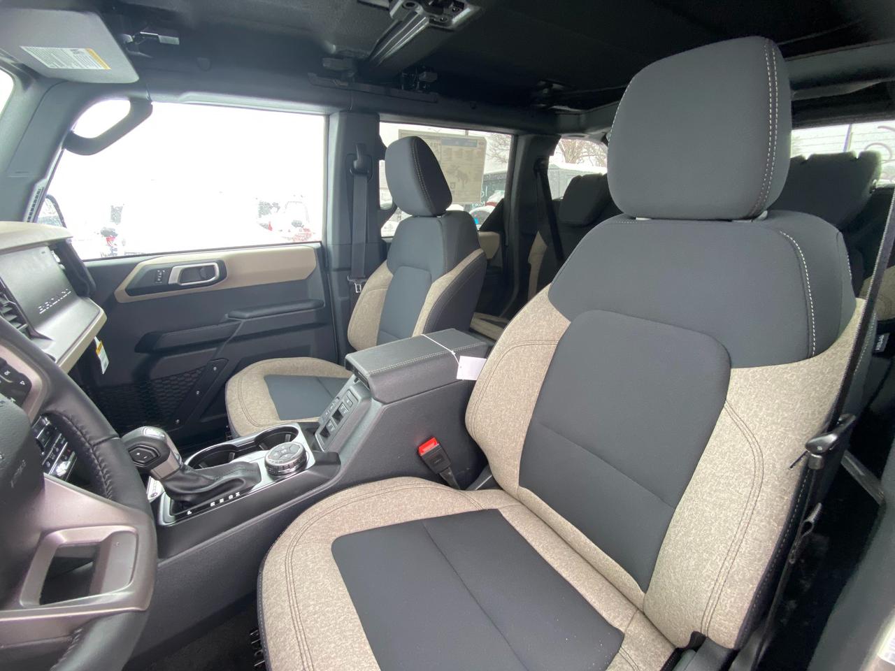 2026 Ford Bronco Big Bend 4dr 4x4 Photo