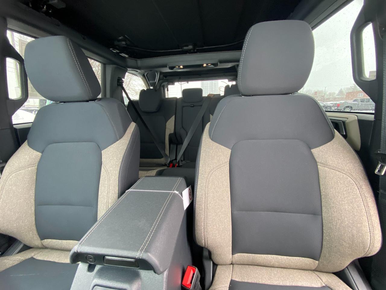 2026 Ford Bronco Big Bend 4dr 4x4 Photo