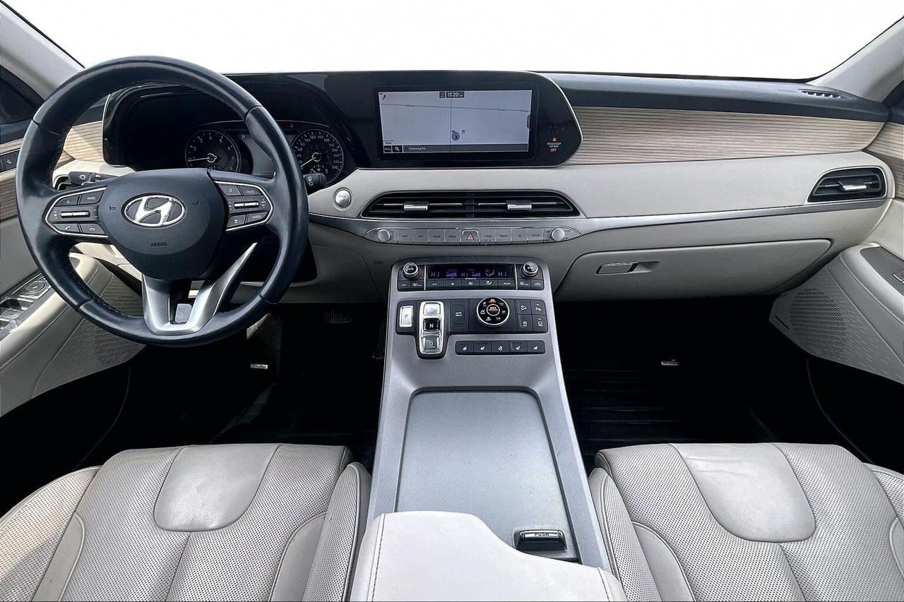 2021 Hyundai PALISADE LUXURY AWD   7-PASS   SUNROOF   BEIGE INTERIOR Photo