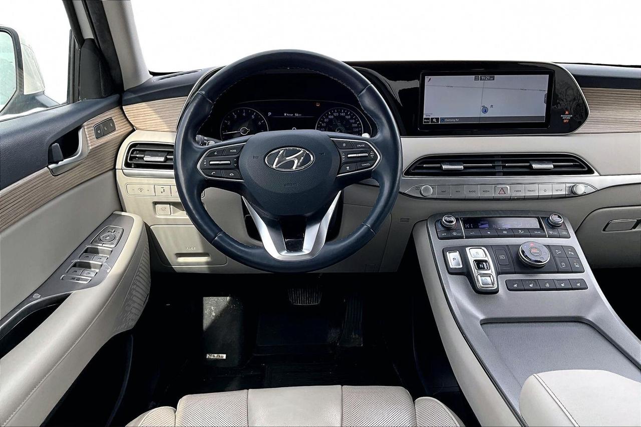 2021 Hyundai PALISADE LUXURY AWD   7-PASS   SUNROOF   BEIGE INTERIOR Photo