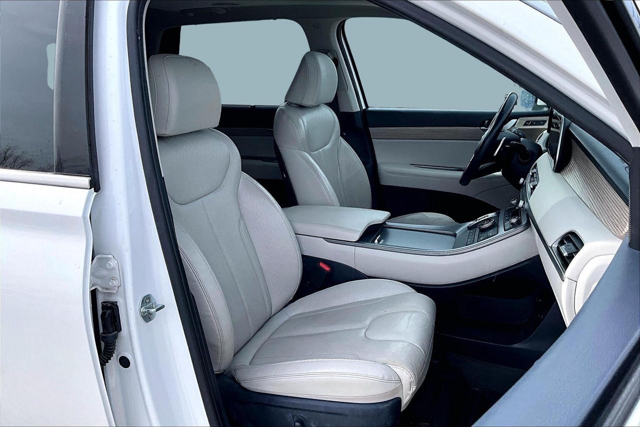 2021 Hyundai PALISADE LUXURY AWD   7-PASS   SUNROOF   BEIGE INTERIOR Photo