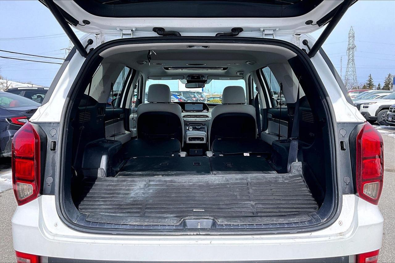2021 Hyundai PALISADE LUXURY AWD   7-PASS   SUNROOF   BEIGE INTERIOR Photo