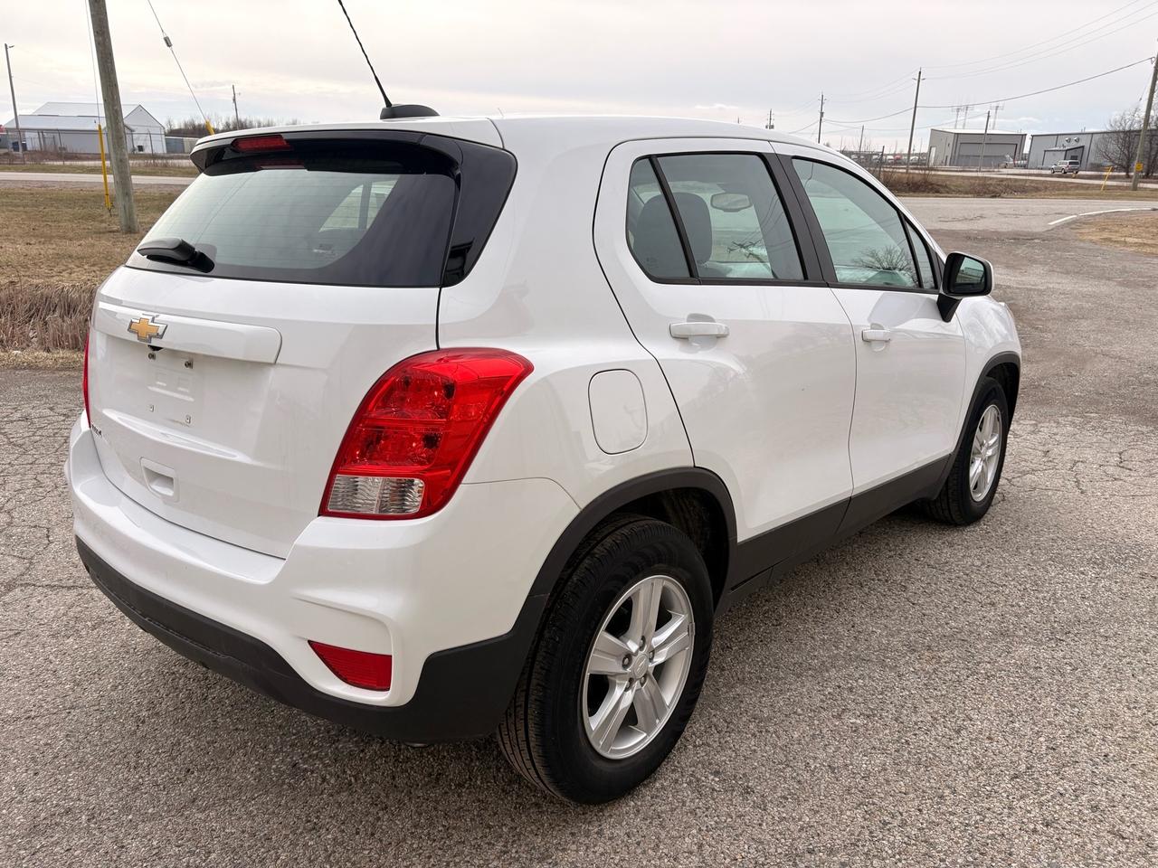 2019 Chevrolet Trax Fwd 4dr Ls Photo