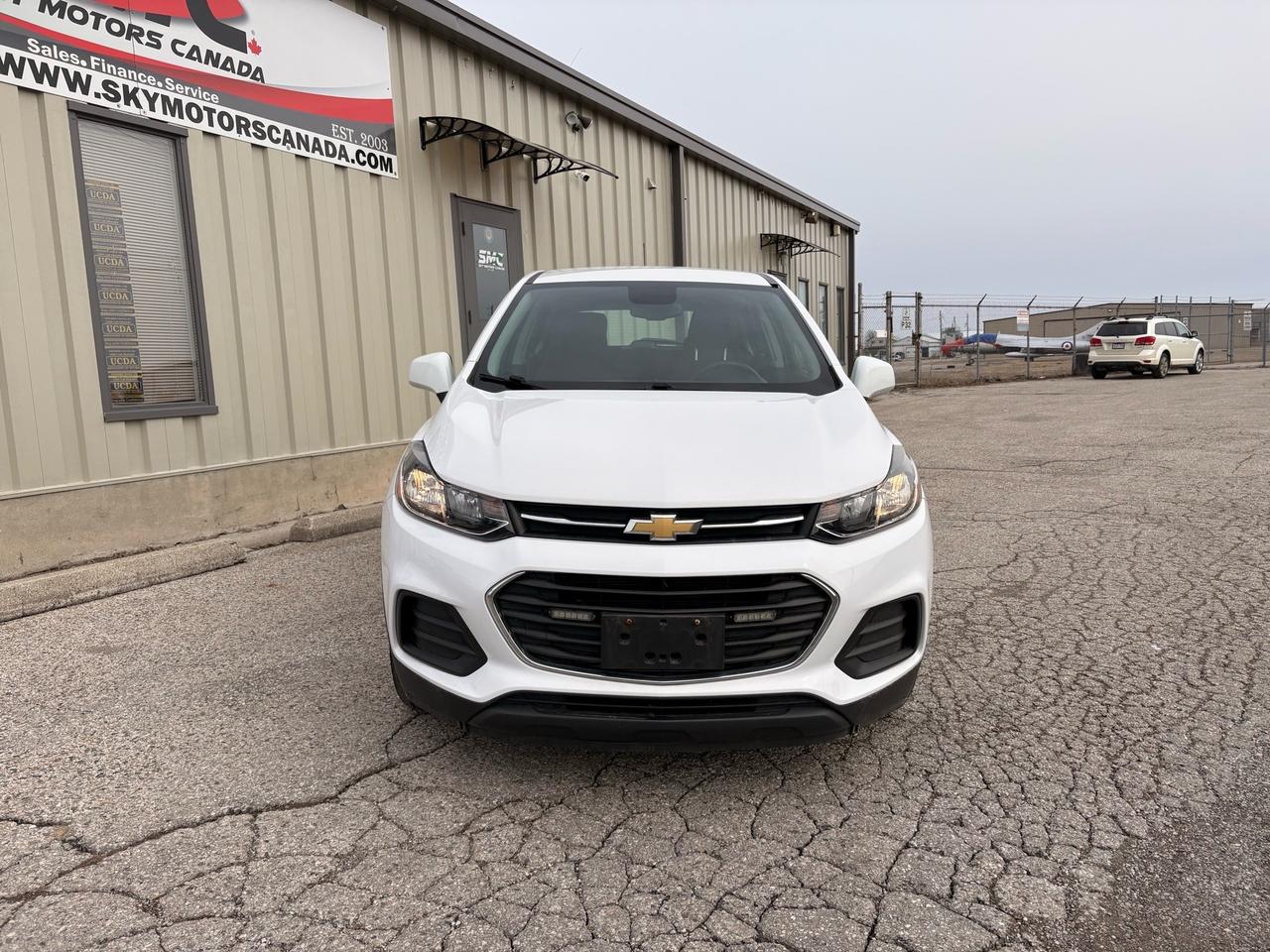 2019 Chevrolet Trax Fwd 4dr Ls Photo