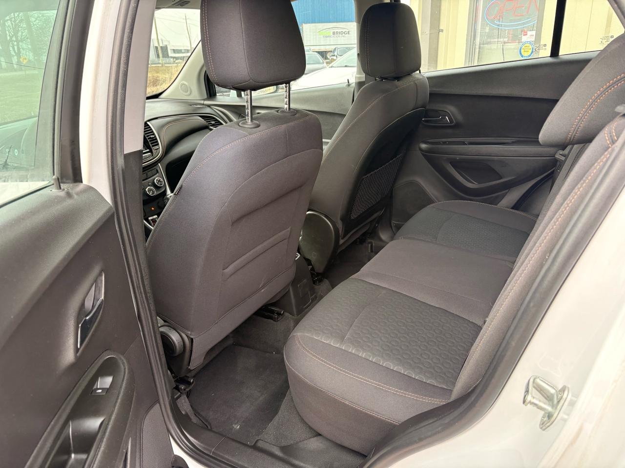 2019 Chevrolet Trax Fwd 4dr Ls Photo