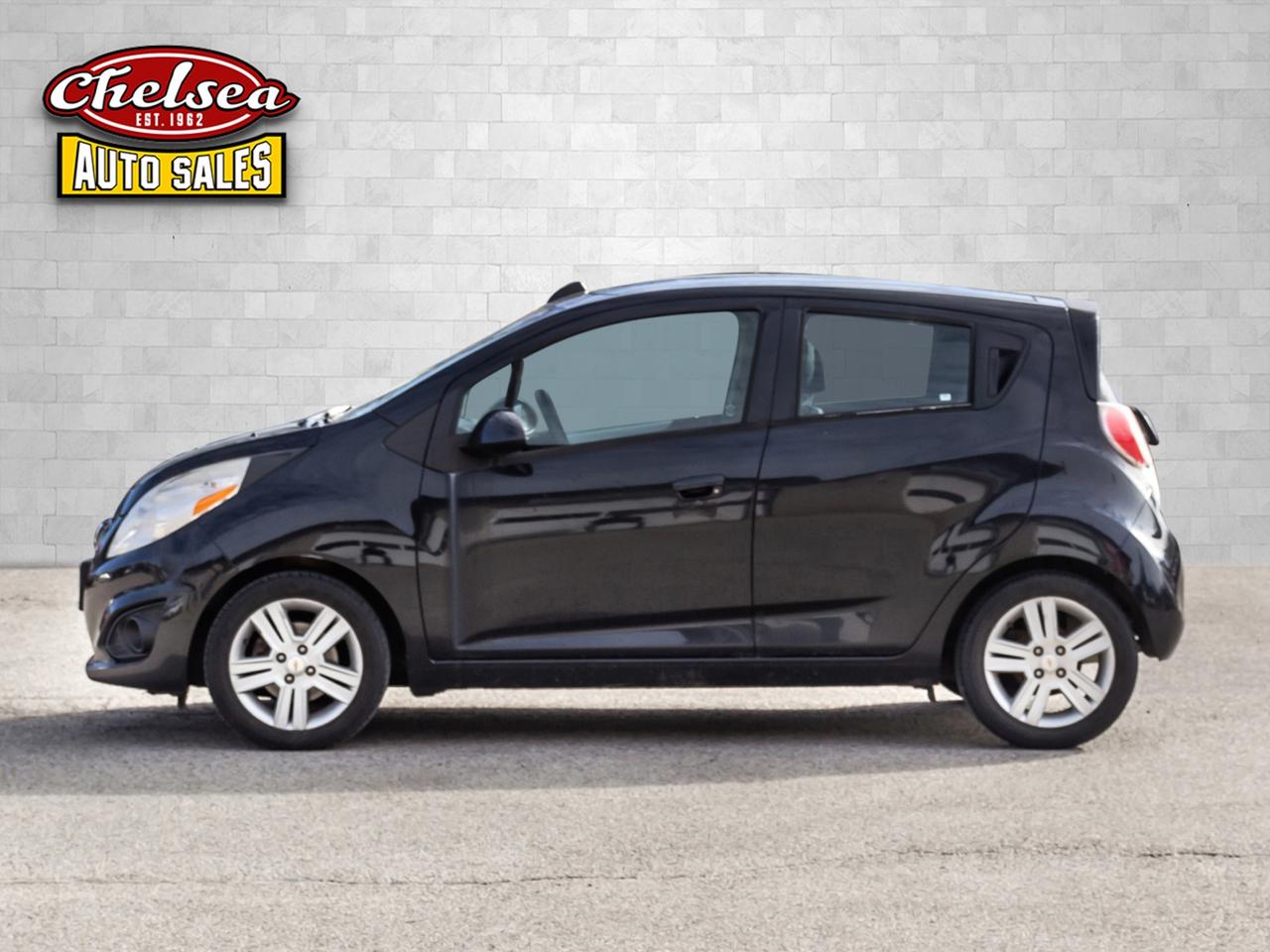 2015 Chevrolet Spark LS CVT Photo2