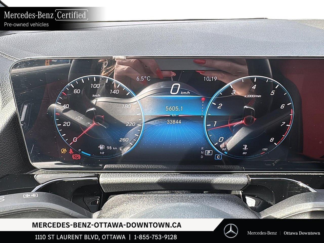 2022 Mercedes-Benz GLA250 4MATIC SUV Premium & Night packagw / Photo