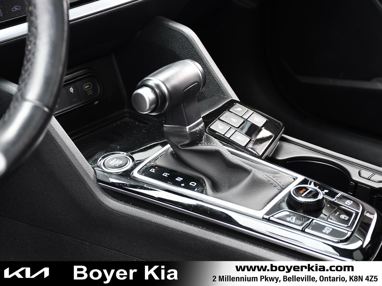 2023 Kia Sportage EX Photo