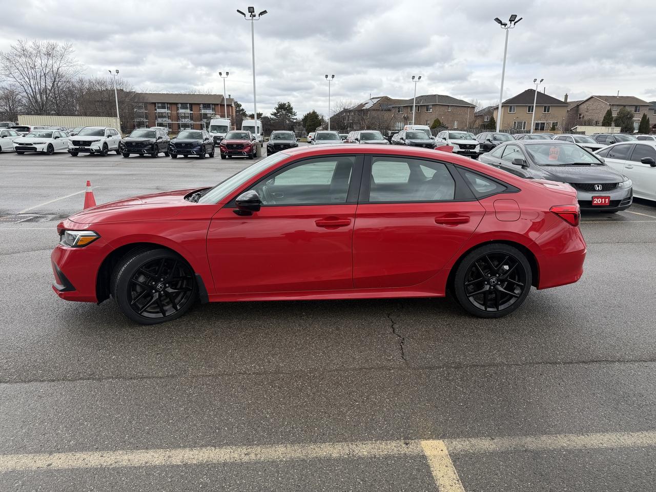 2024 Honda Civic Sedan Sport CVT   SUNROOF   HTD SEATS   APPLE CARPLAY Photo3