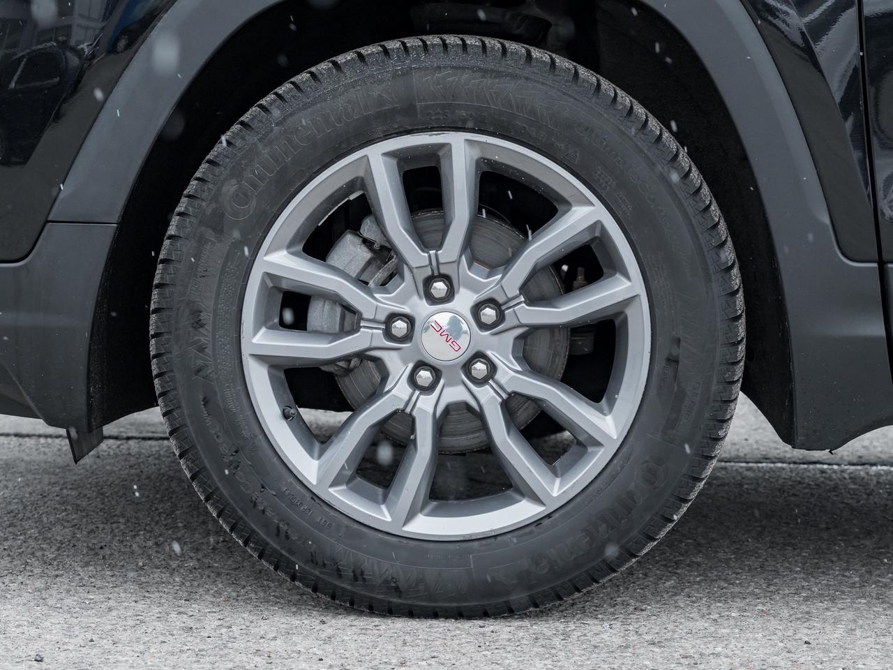 2022 GMC Terrain SLT All-wheel Drive Photo