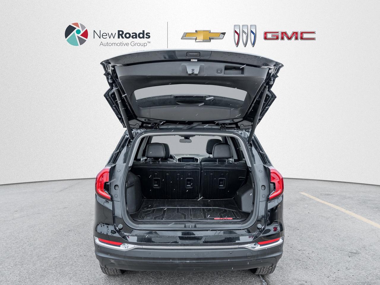 2022 GMC Terrain SLT All-wheel Drive Photo