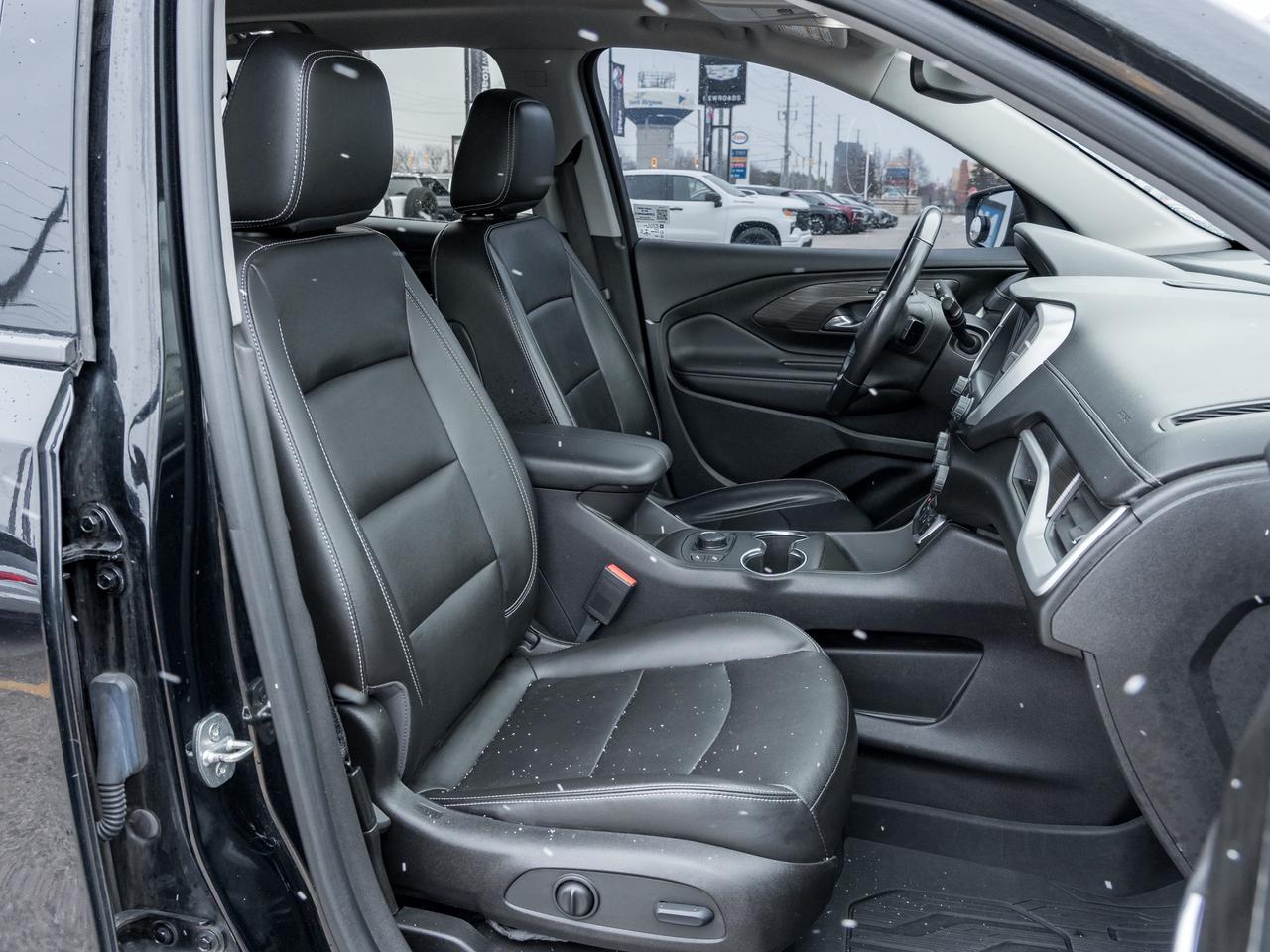 2022 GMC Terrain SLT All-wheel Drive Photo