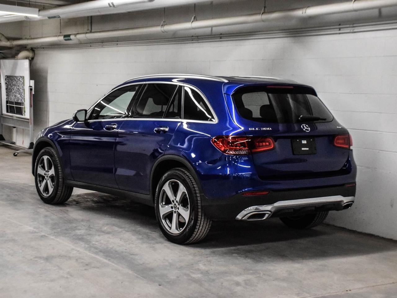 2020 Mercedes-Benz GLC300  Photo4