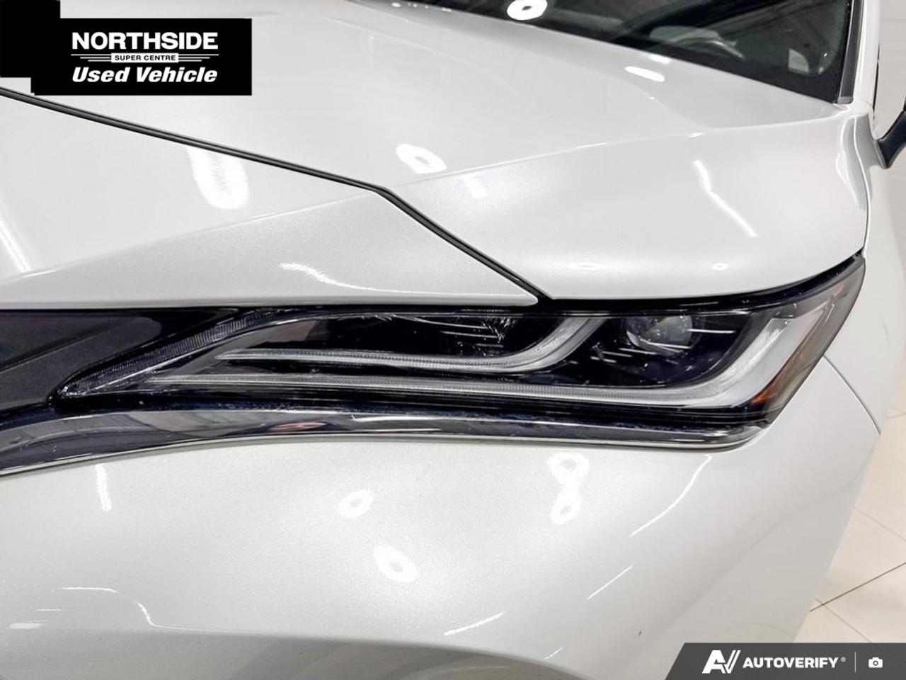 2023 Toyota Venza Limited 4dr All-Wheel Drive Photo