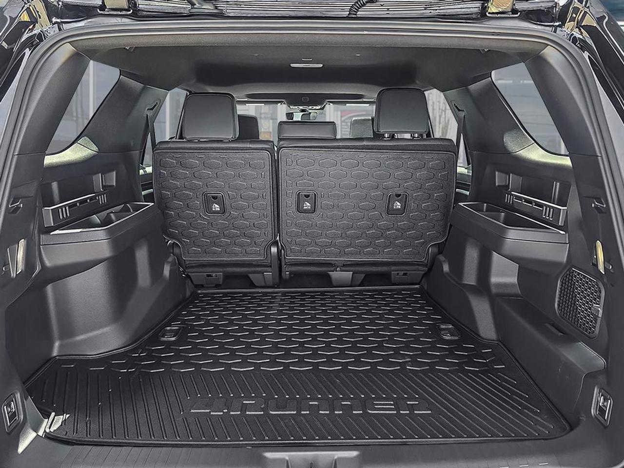 2026 Toyota 4Runner Hybrid Base 4dr 4x4 Photo