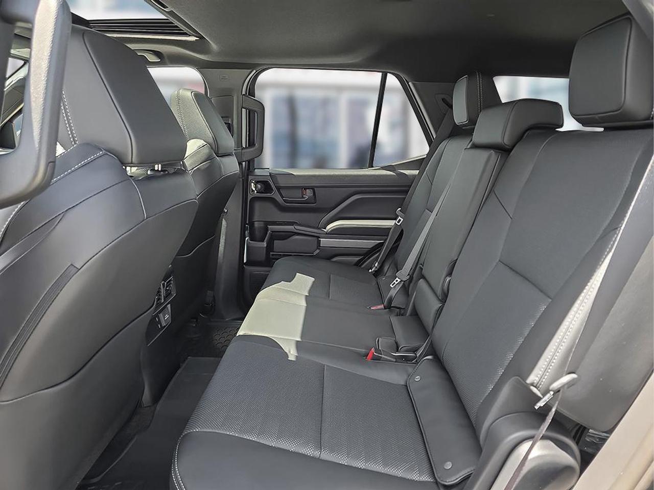 2026 Toyota 4Runner Hybrid Base 4dr 4x4 Photo