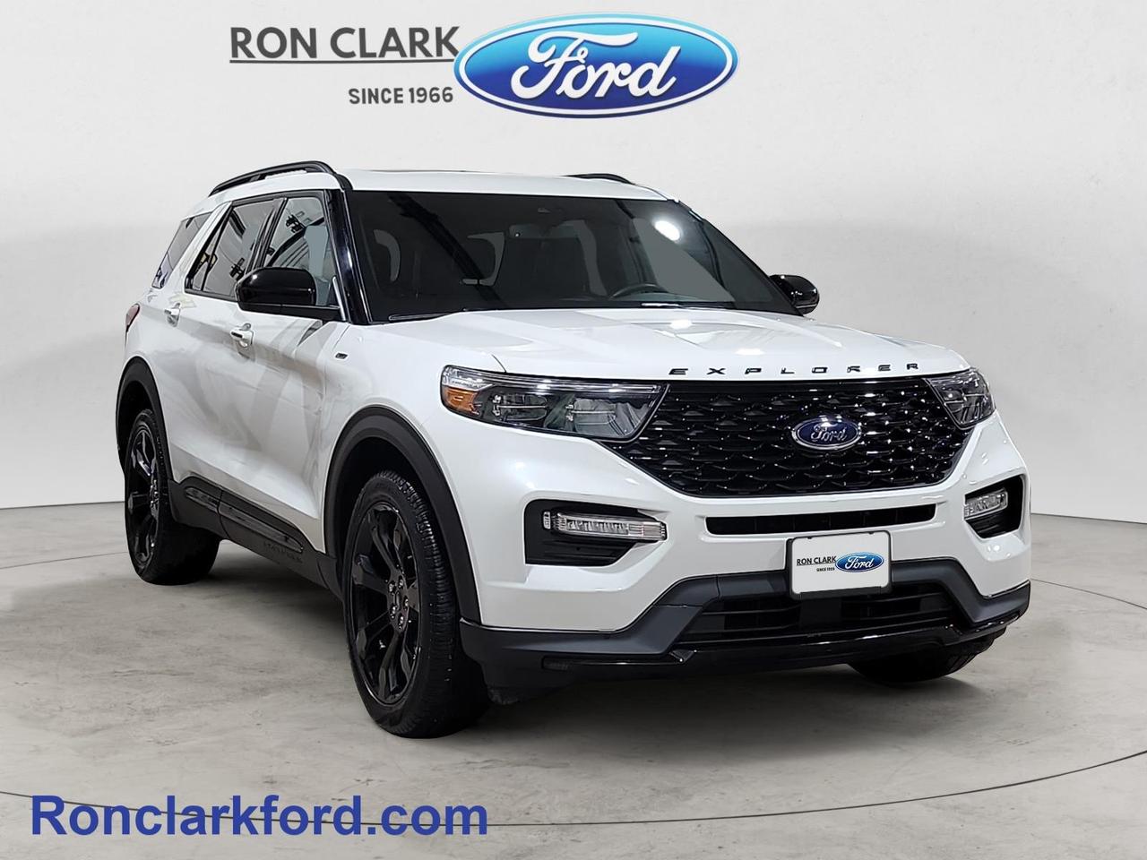 2023 Ford Explorer ST-Line 4dr 4x4 Photo