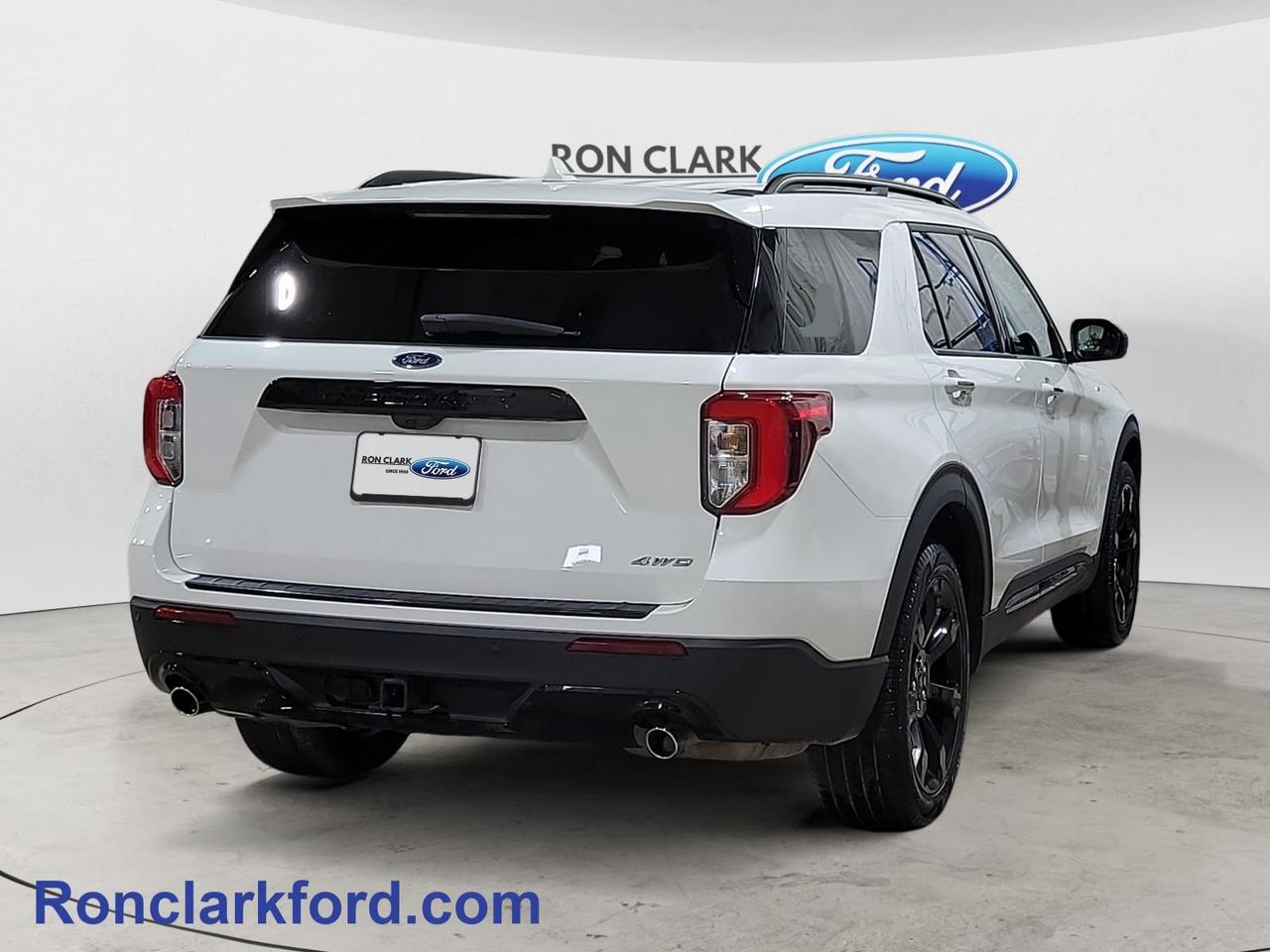 2023 Ford Explorer ST-Line 4dr 4x4 Photo