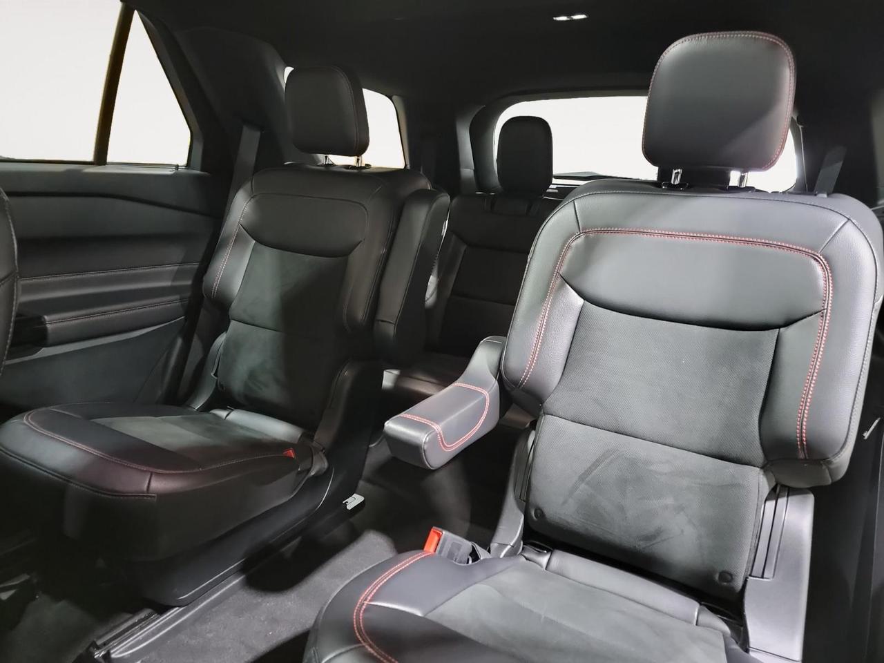 2023 Ford Explorer ST-Line 4dr 4x4 Photo