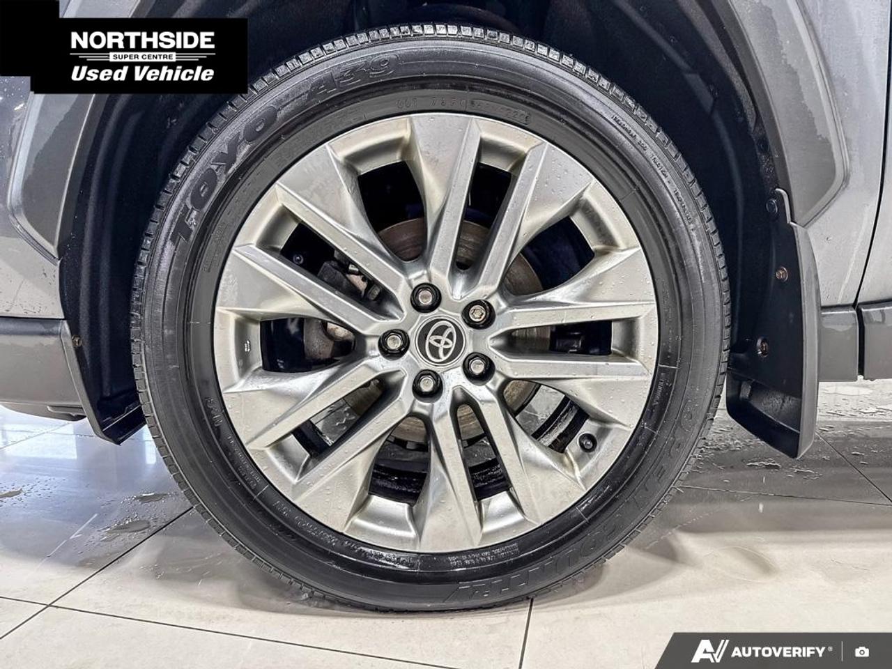 2021 Toyota RAV4 XLE 4dr All-wheel Drive Photo