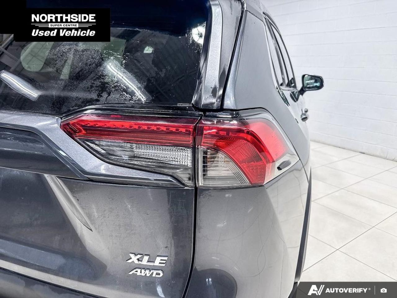 2021 Toyota RAV4 XLE 4dr All-wheel Drive Photo