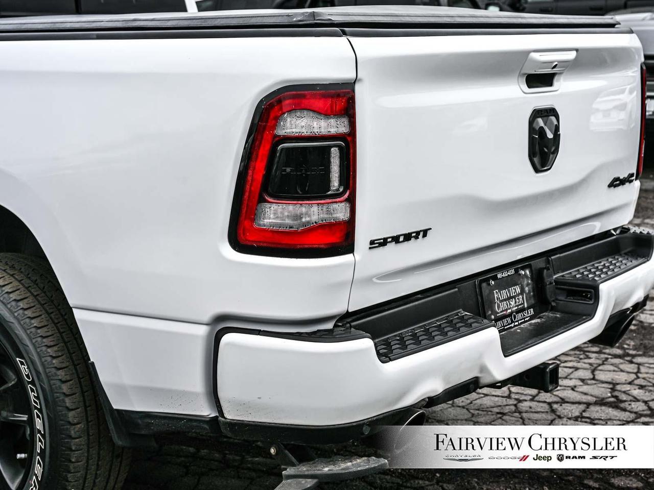 2022 RAM 1500 Sport DUAL PANO ROOF   LEATHER   CARPLAY   12 SCRE Photo