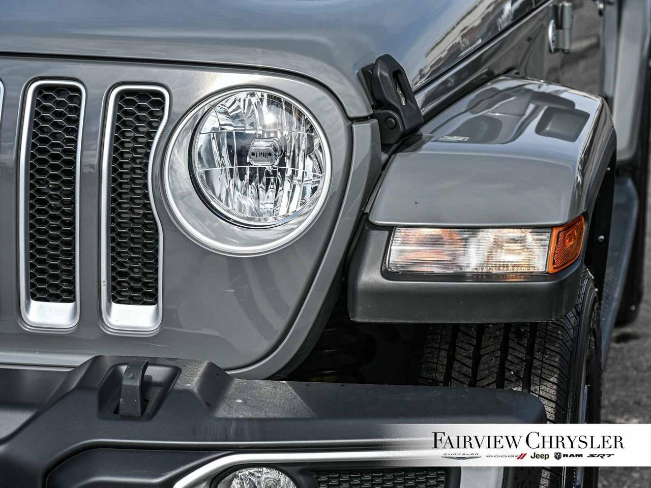 2021 Jeep WRANGLER UNLIMITED Sahara LEAHTER   ALPINE   NAV   CARPLAY   CLEAN CA Photo