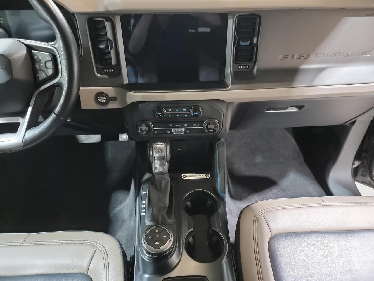 2024 Ford Bronco Wildtrak 2dr 4x4 Photo