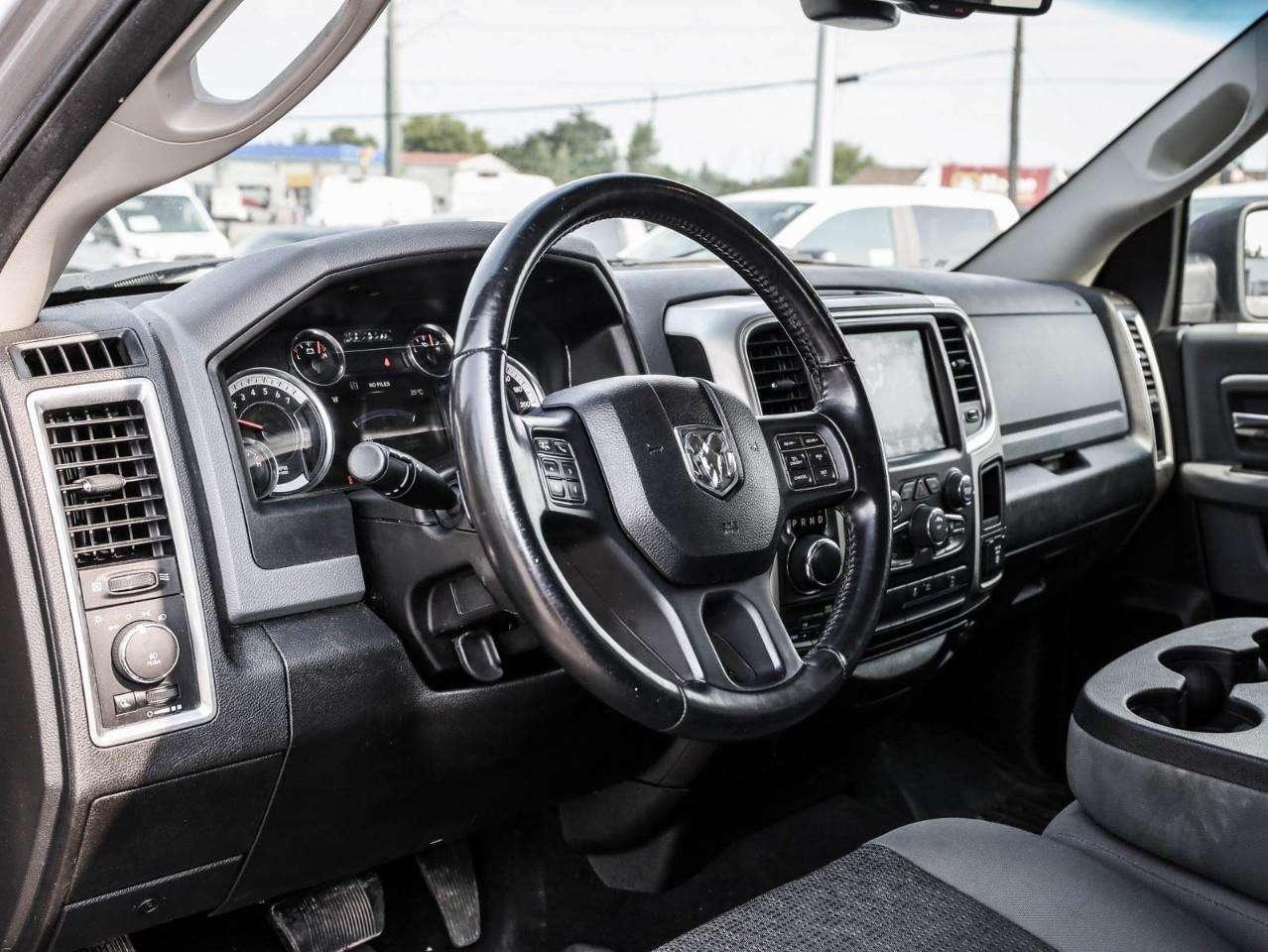2020 RAM 1500 SLT CLEAN ACCIDENT REPORT! Photo