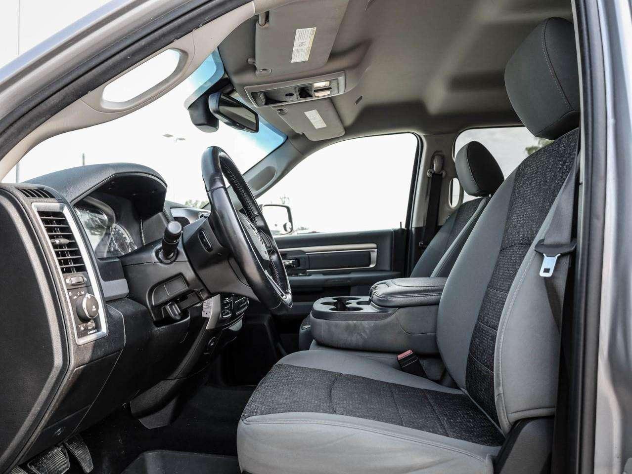 2020 RAM 1500 SLT CLEAN ACCIDENT REPORT! Photo