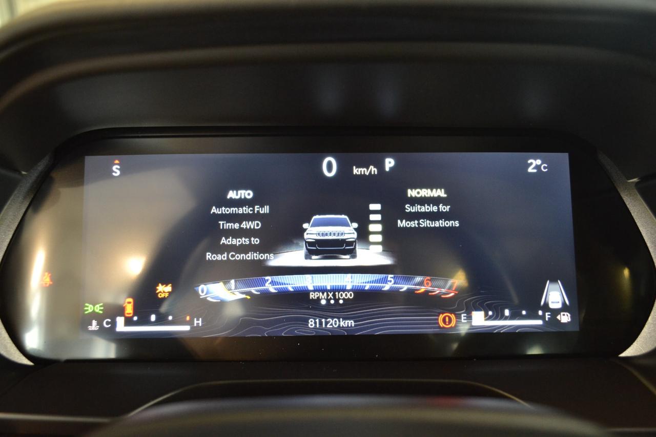 2022 Jeep Grand Cherokee L Overland Photo