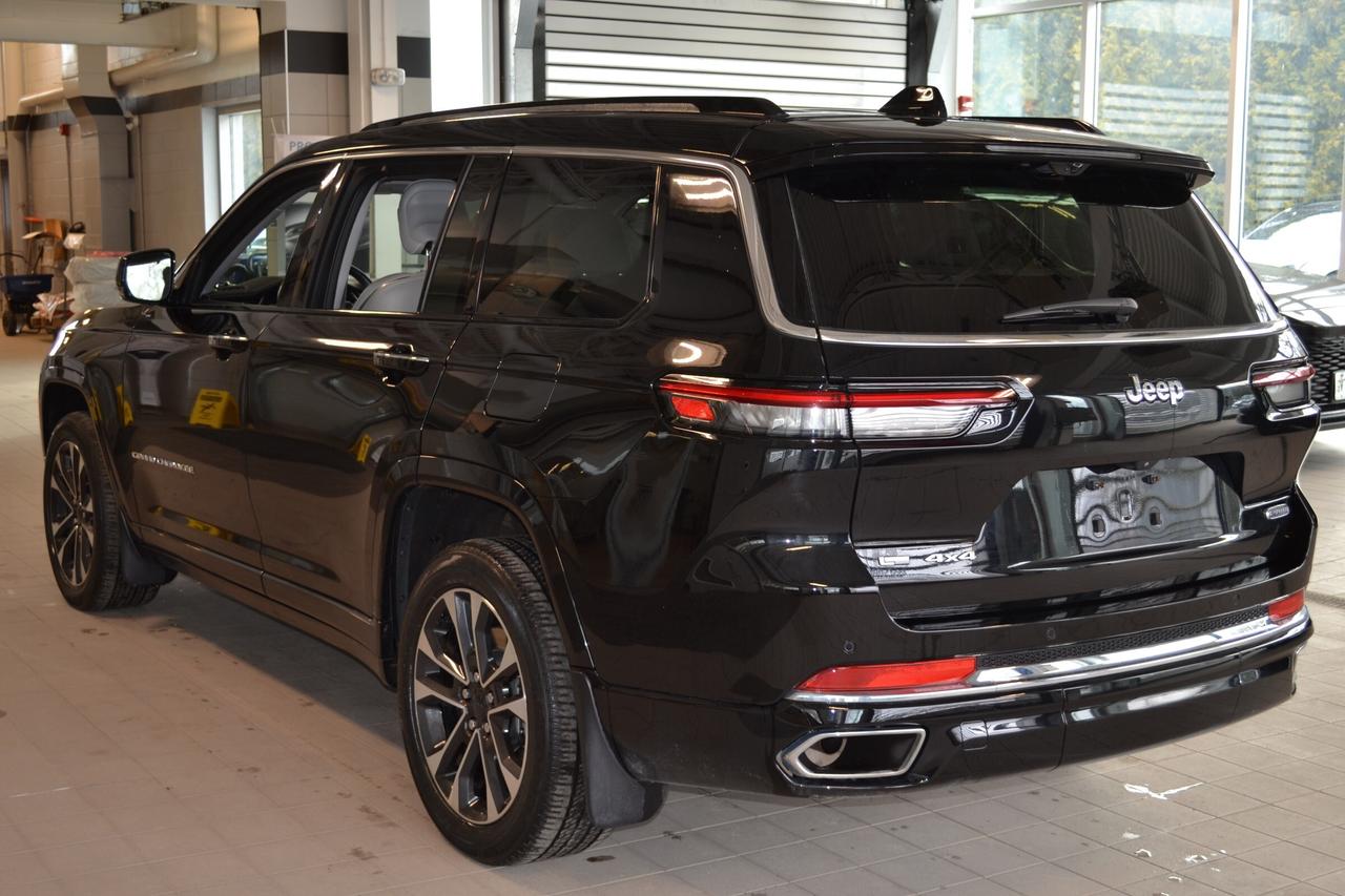 2022 Jeep Grand Cherokee L Overland Photo