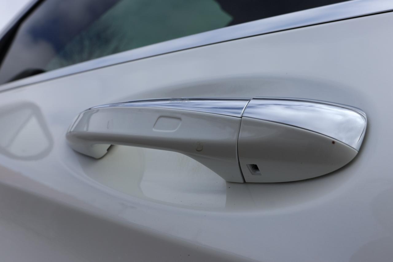 2019 Mercedes-Benz GLC-Class GLC300-4MATIC-AMG/NAV/B CAM/PANOROOF/BLIS/P SENSOR Photo