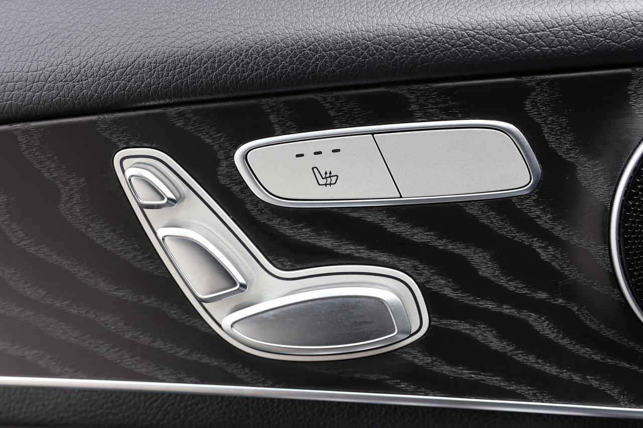 2019 Mercedes-Benz GLC-Class GLC300-4MATIC-AMG/NAV/B CAM/PANOROOF/BLIS/P SENSOR Photo