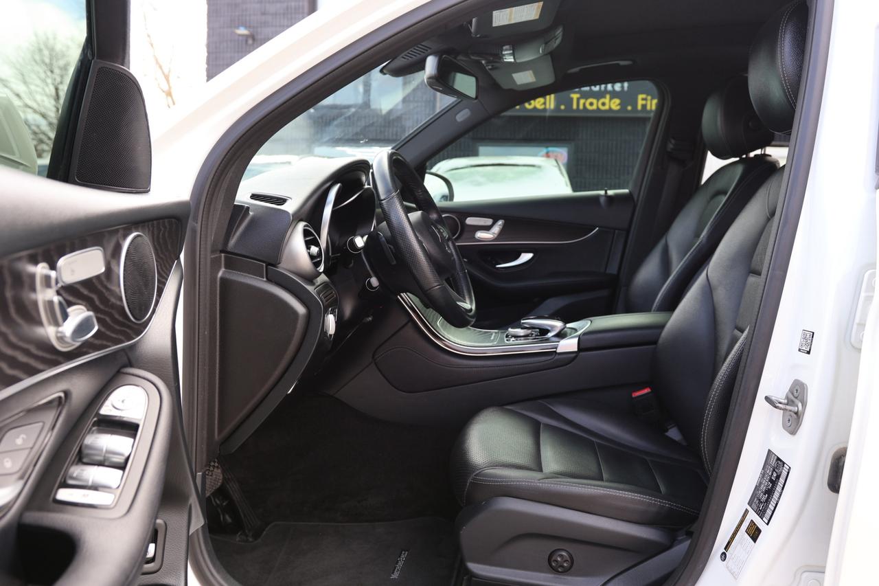 2019 Mercedes-Benz GLC-Class GLC300-4MATIC-AMG/NAV/B CAM/PANOROOF/BLIS/P SENSOR Photo