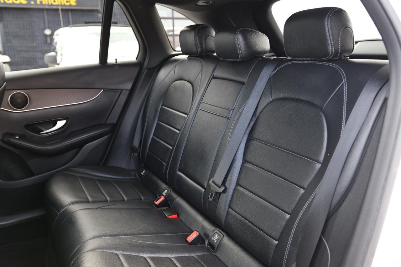 2019 Mercedes-Benz GLC-Class GLC300-4MATIC-AMG/NAV/B CAM/PANOROOF/BLIS/P SENSOR Photo