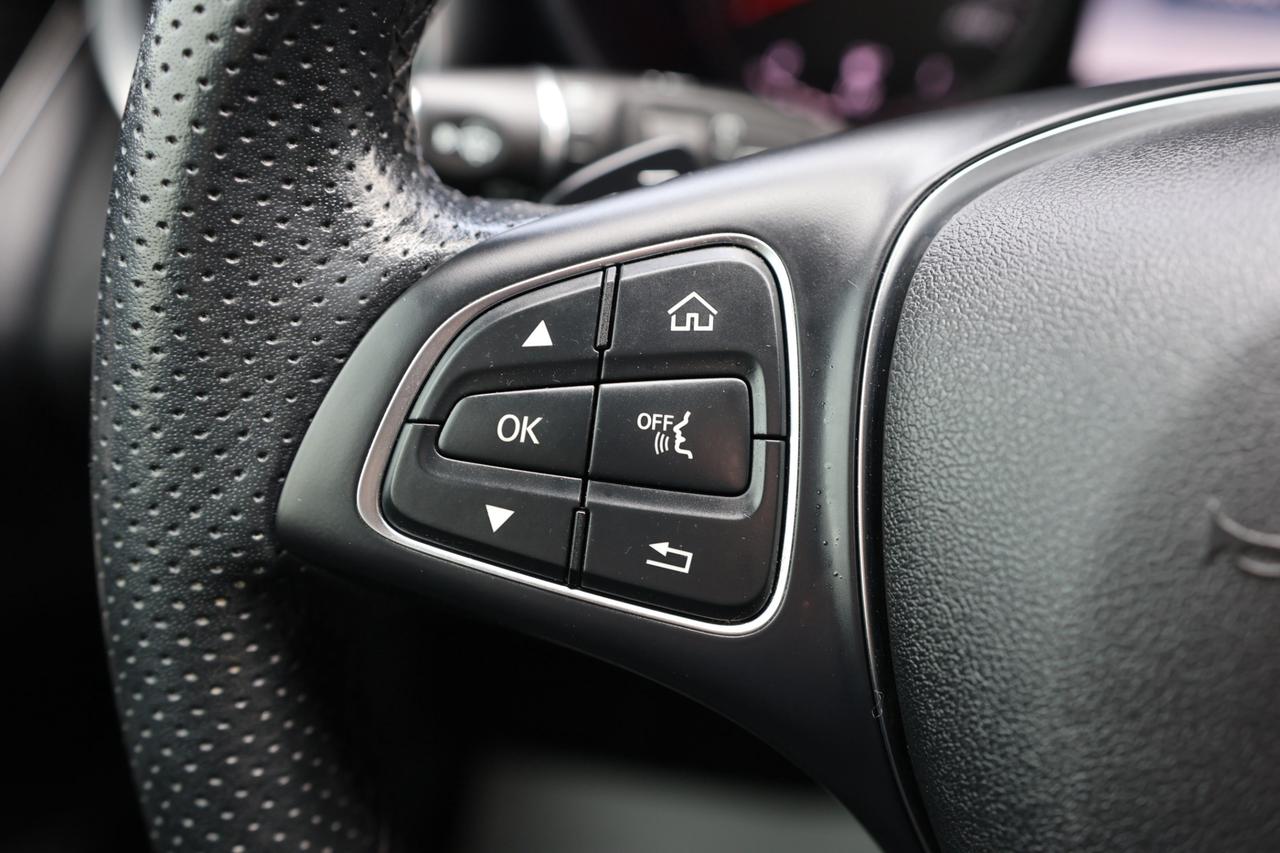 2019 Mercedes-Benz GLC-Class GLC300-4MATIC-AMG/NAV/B CAM/PANOROOF/BLIS/P SENSOR Photo