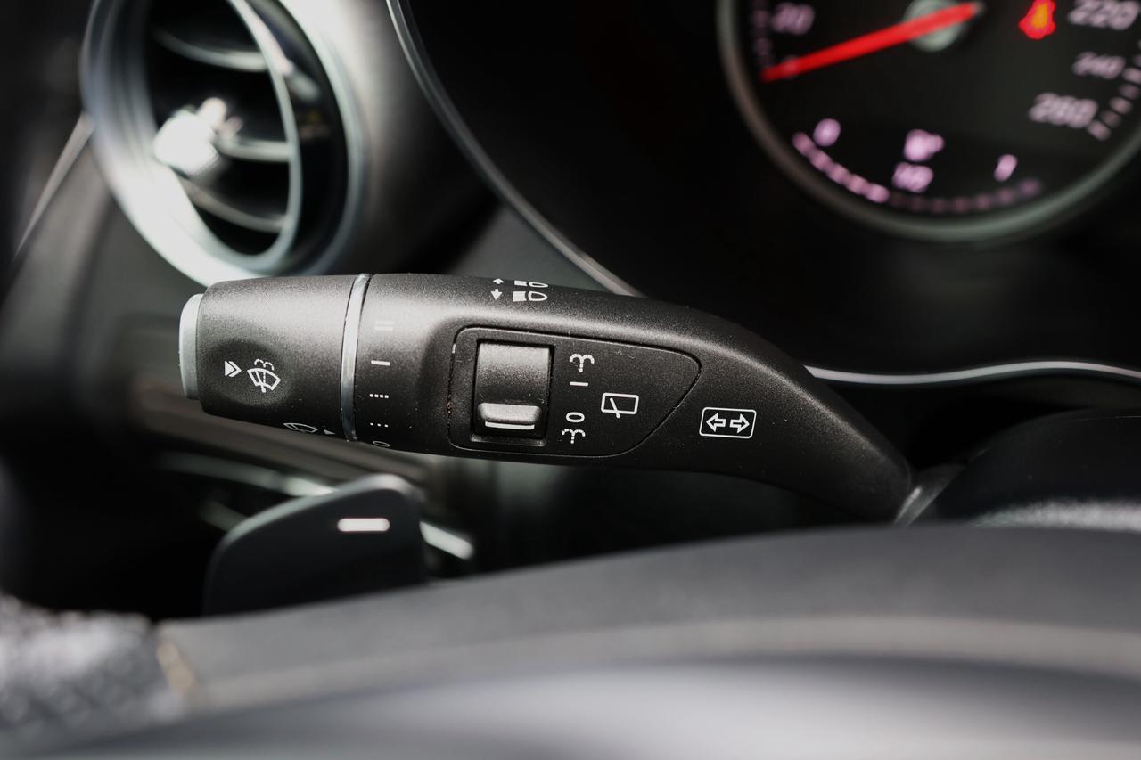 2019 Mercedes-Benz GLC-Class GLC300-4MATIC-AMG/NAV/B CAM/PANOROOF/BLIS/P SENSOR Photo