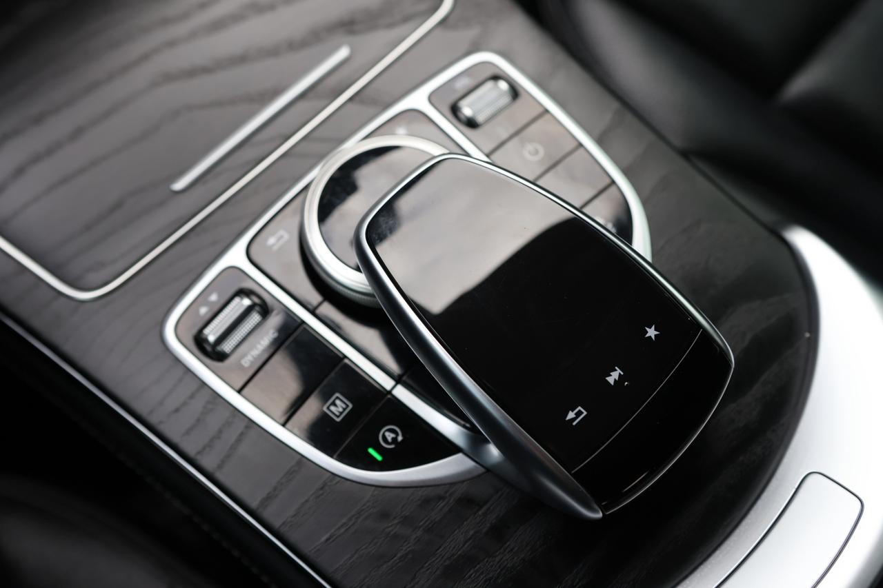 2019 Mercedes-Benz GLC-Class GLC300-4MATIC-AMG/NAV/B CAM/PANOROOF/BLIS/P SENSOR Photo